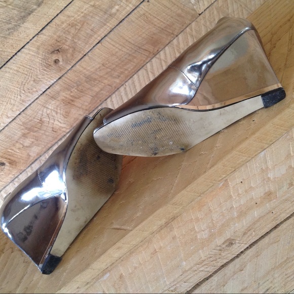 Guess Wedge 6 Silver Patent Leather Peep Toe Pump - Picture 5 of 7
